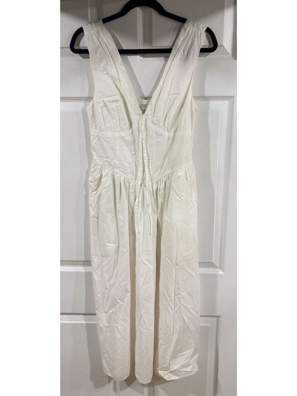 #207 NWT Band of the Free White Dress